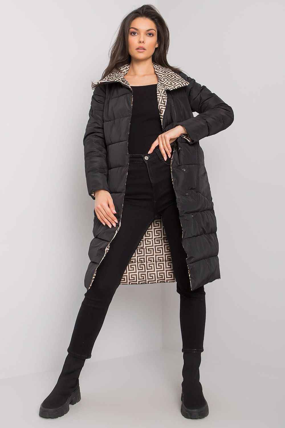 Coat model 161034